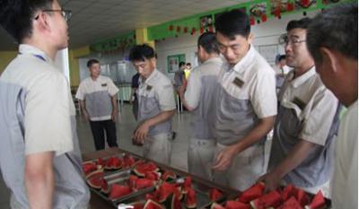 抗高溫，送清涼